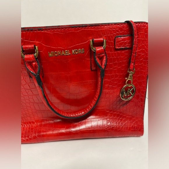 Michael Kors Red Dillon Croc Embossed Leather Medium Satchel Unique Clean Logo - Picture 2 of 10